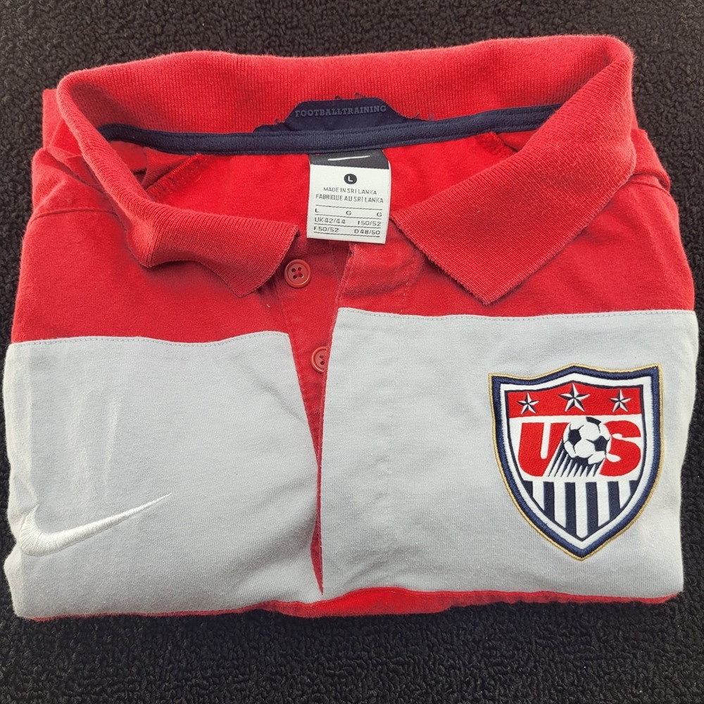 Mens Small USA Soccer National 2010 World Cup red polo shirt